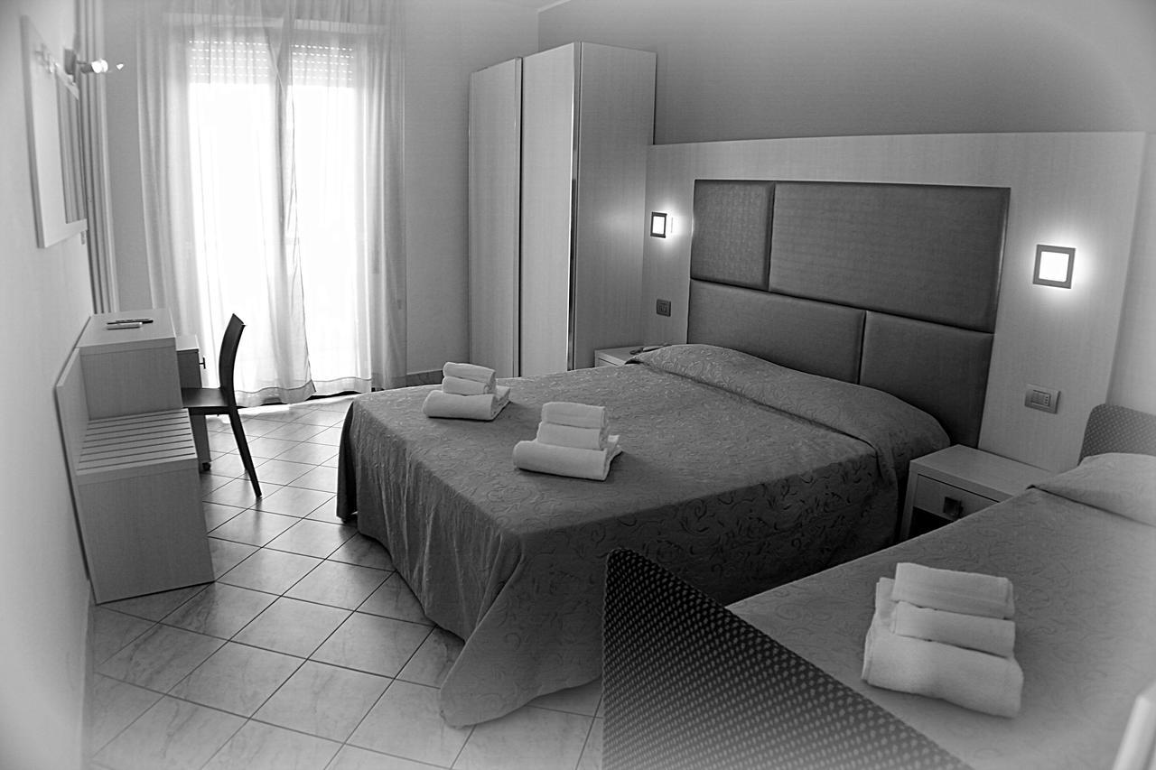 Hotel Adria Bellaria-Igea Marina Camera foto
